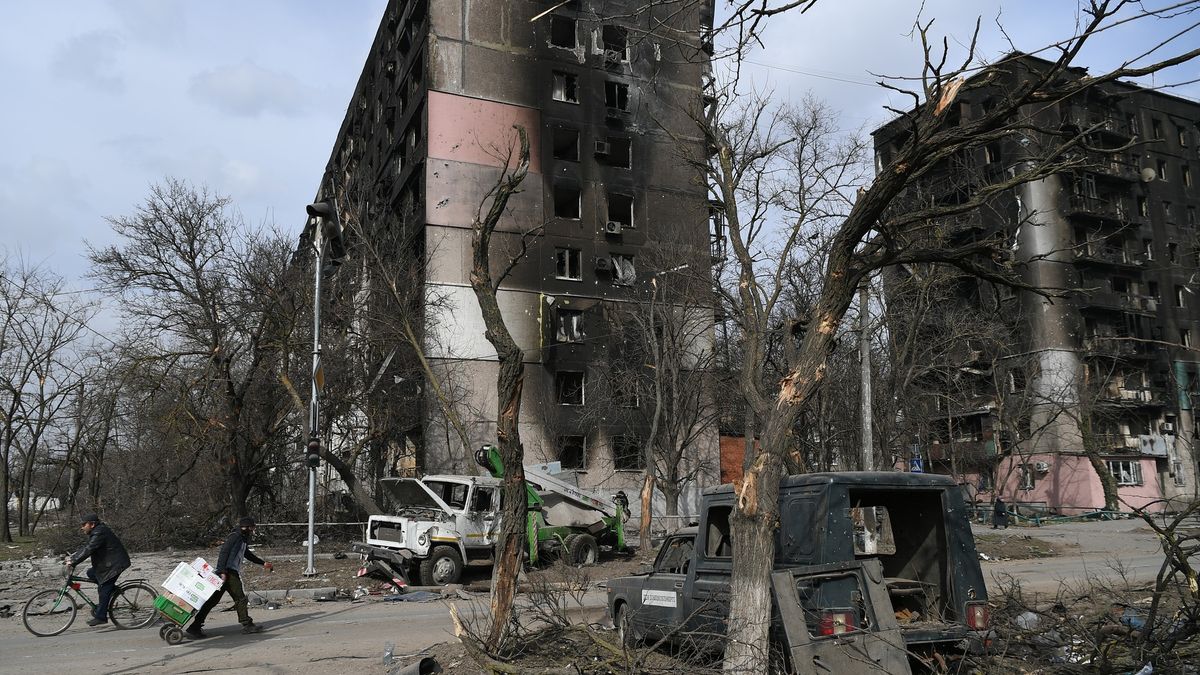 Francie, Turecko a Řecko se pokusí o operaci s cílem evakuovat Mariupol